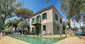 Ouzo Traditional House with private pool
